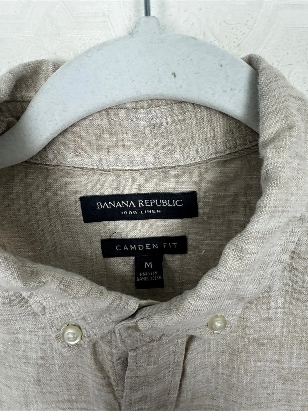 Banana Republic 100% Linen Button‎ Down Shirt Men’s Medium Beige Camden Fit